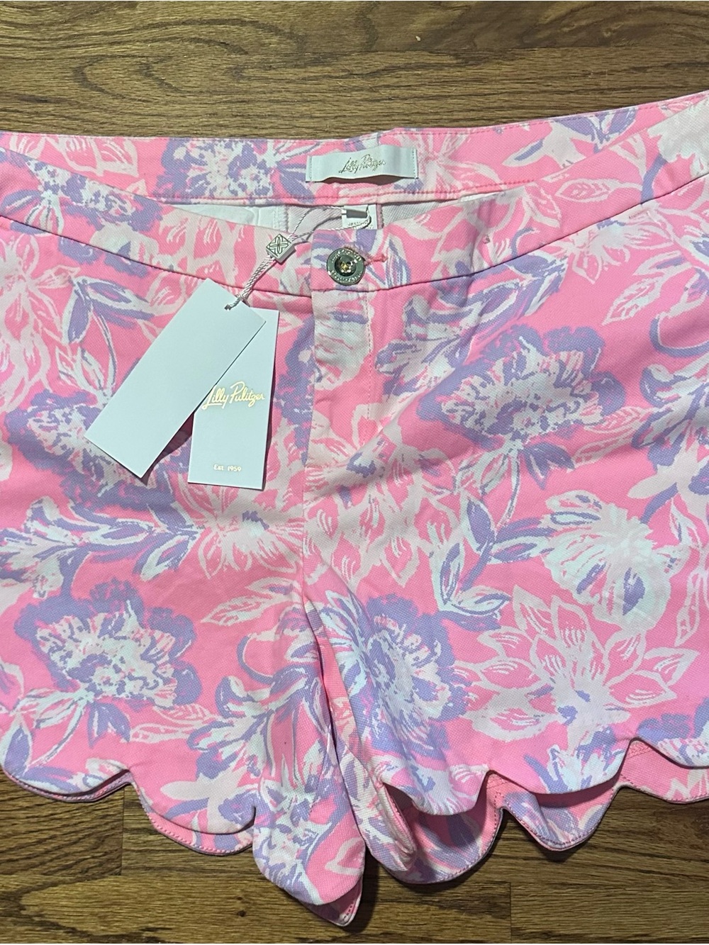 Lilly Pulitzer Pink Floral Scalloped Shorts
